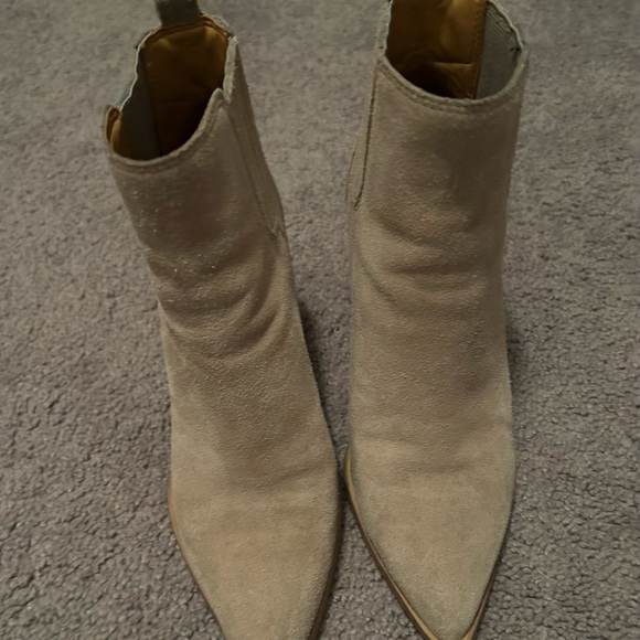 Marc Fisher oshay booties size 6 - Picture 6 of 11